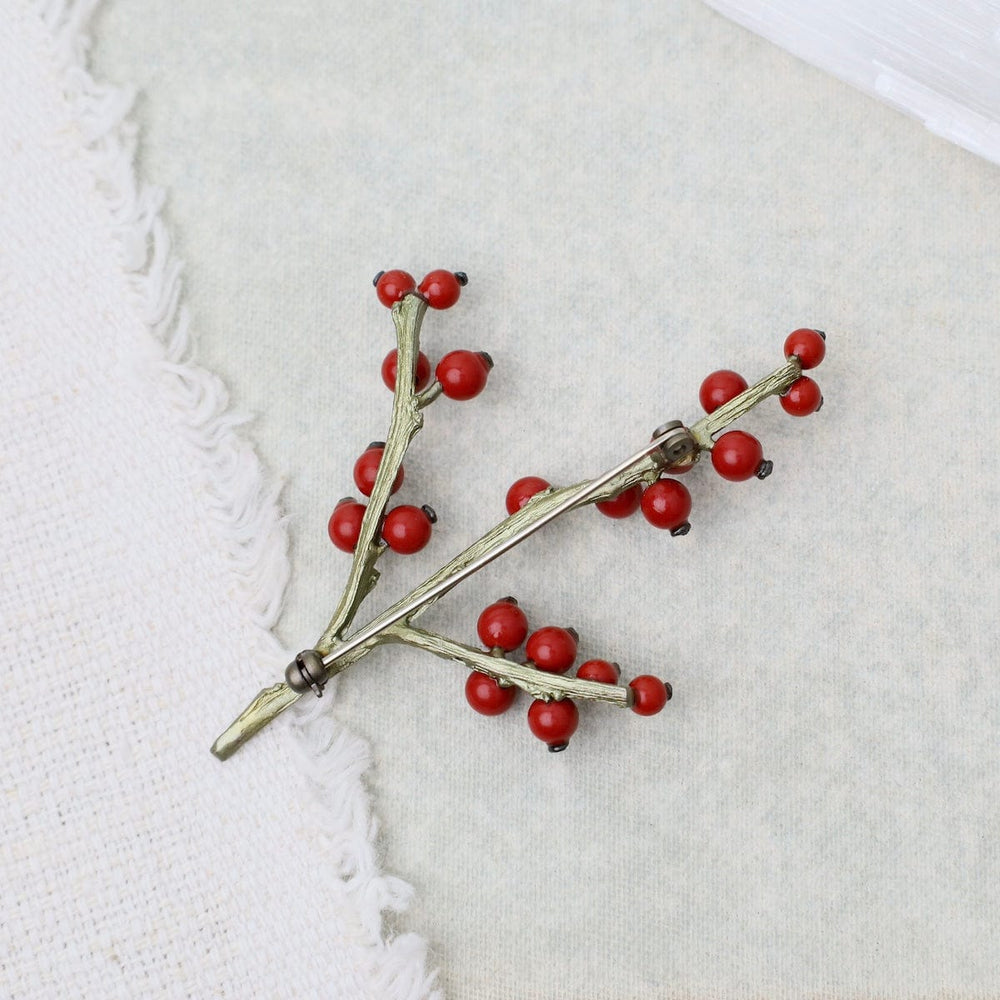 
                      
                        PIN Winterberry Brooch
                      
                    