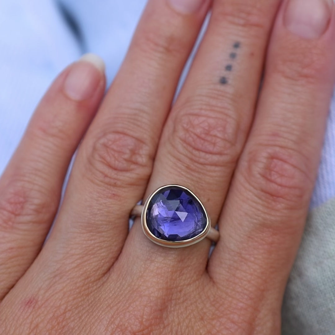 Load and play video in Gallery viewer, Sterling &amp;amp; 14K Gold Ring with Small Asymmetrical Rose Cut Iolite
