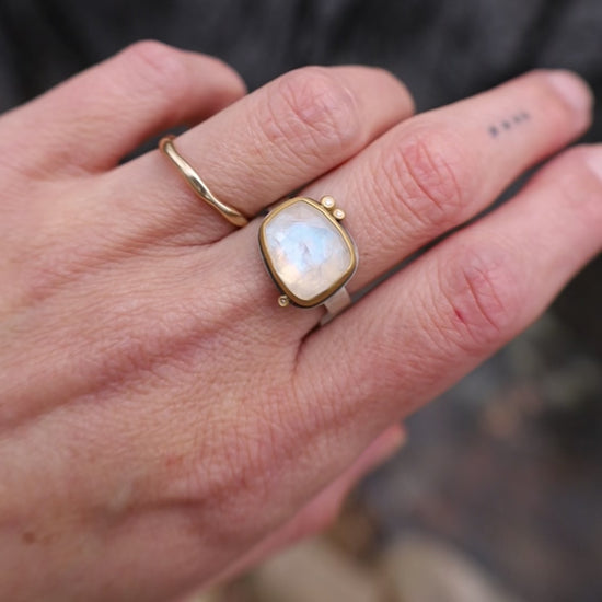 Load and play video in Gallery viewer, 22k Bezel Set Rosecut Moonstone Ring with 3 Diamonds
