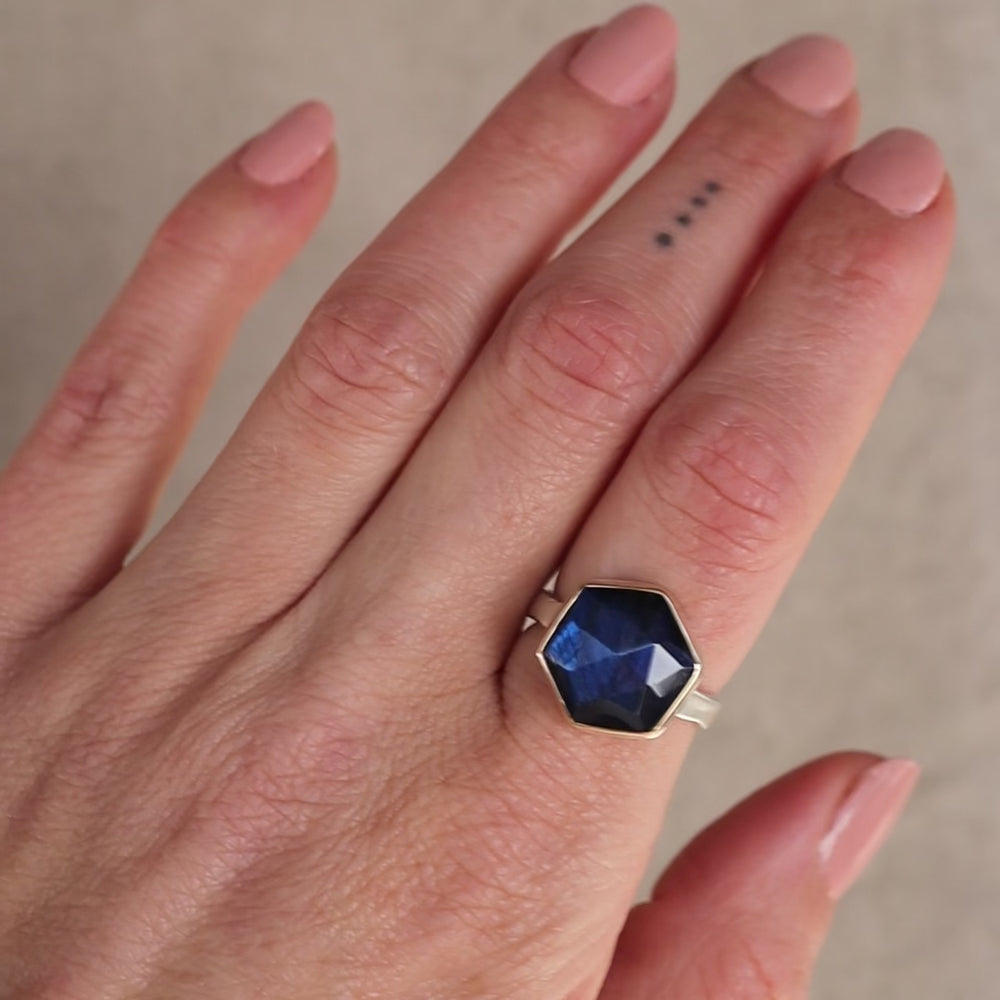 
                  
                    Load and play video in Gallery viewer, Jamie Joseph Small Hexagonal Rose Cut Labradorite Ring
                  
                