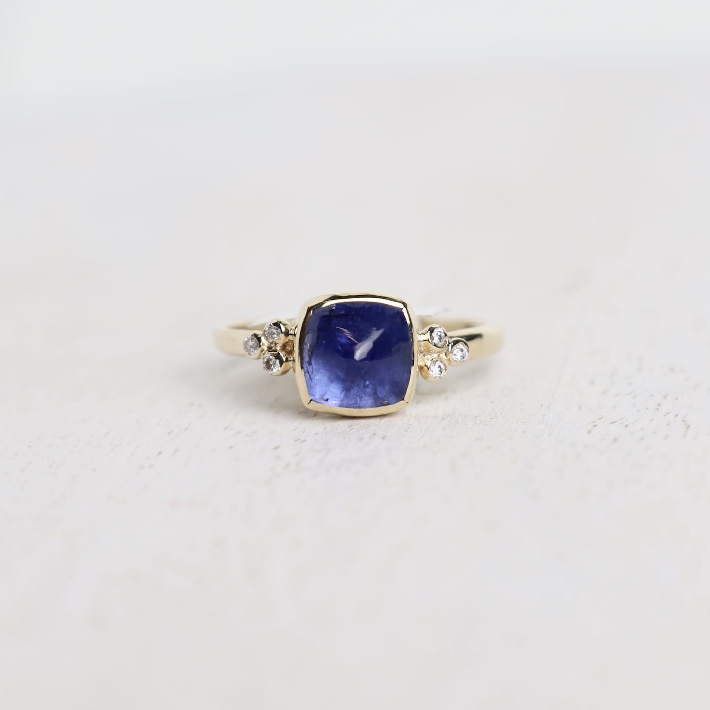 RNG-14K 14K Gold Tanzanite Sugarloaf Ring with Diamonds