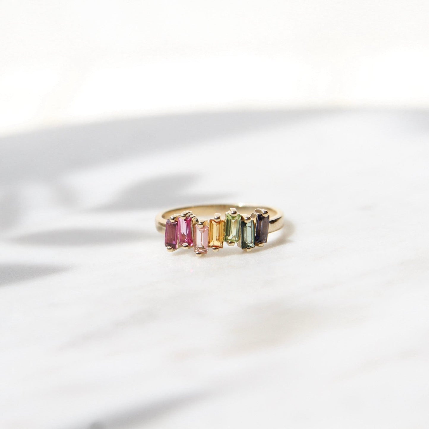 RNG-14K 14k Yellow Gold Rainbow Band Ring ~ Size 6.5