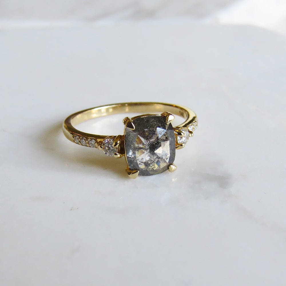 RNG-14K ELIZA OVAL DIAMOND RING