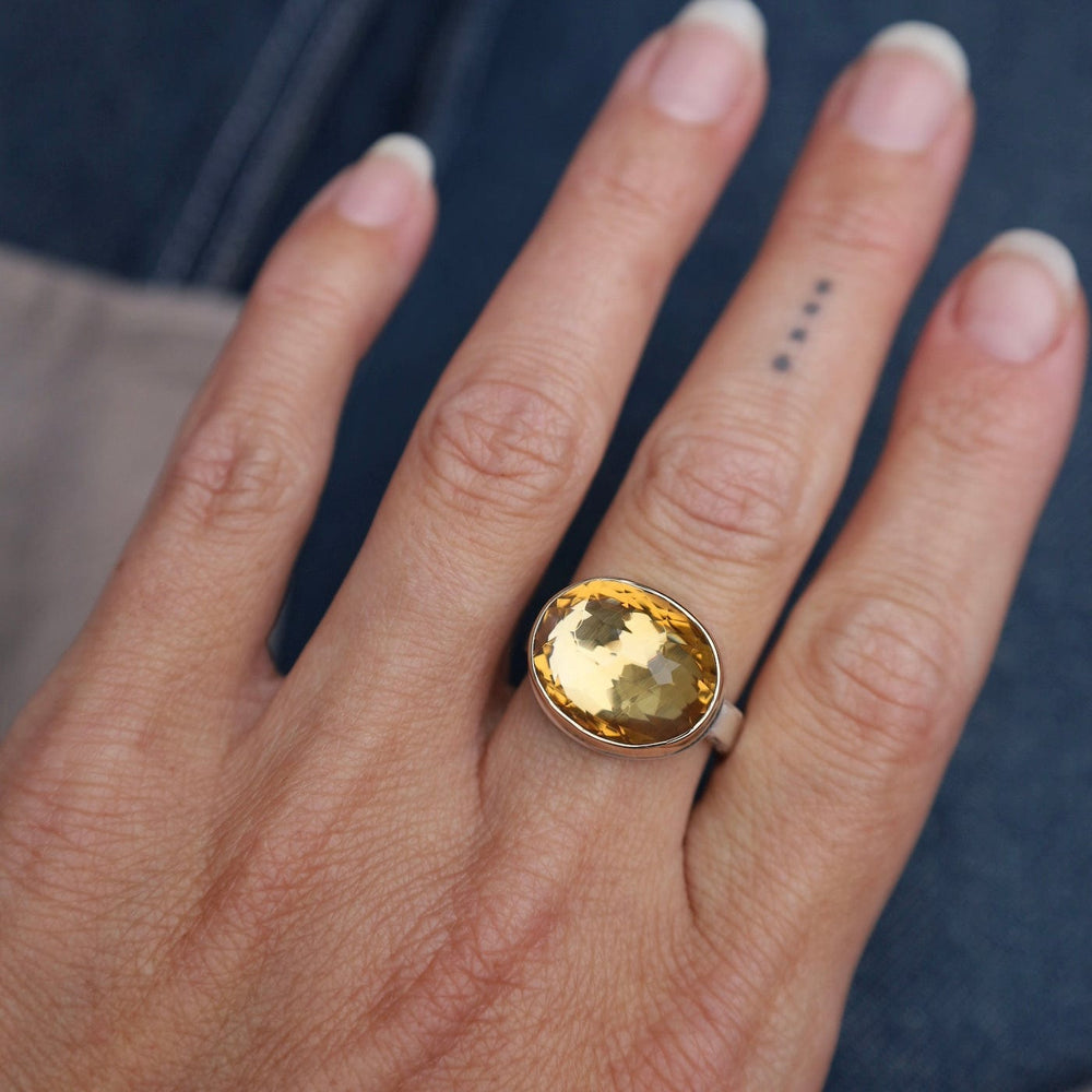 
                      
                        RNG-14K Jamie Joseph Oval Inverted Citrine Ring
                      
                    