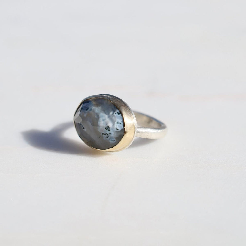 
                      
                        RNG-14K Jamie Joseph Oval Inverted Moss Agate Ring
                      
                    