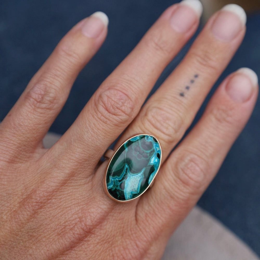 
                      
                        RNG-14K Jamie Joseph Vertical Oval Malachite Chrysocolla Ring
                      
                    