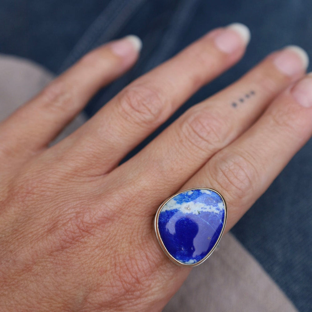 RNG-14K Jamie Joseph Vertical Smooth Lapis Ring