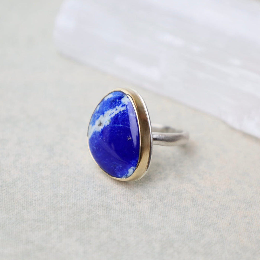 
                      
                        RNG-14K Jamie Joseph Vertical Smooth Lapis Ring
                      
                    