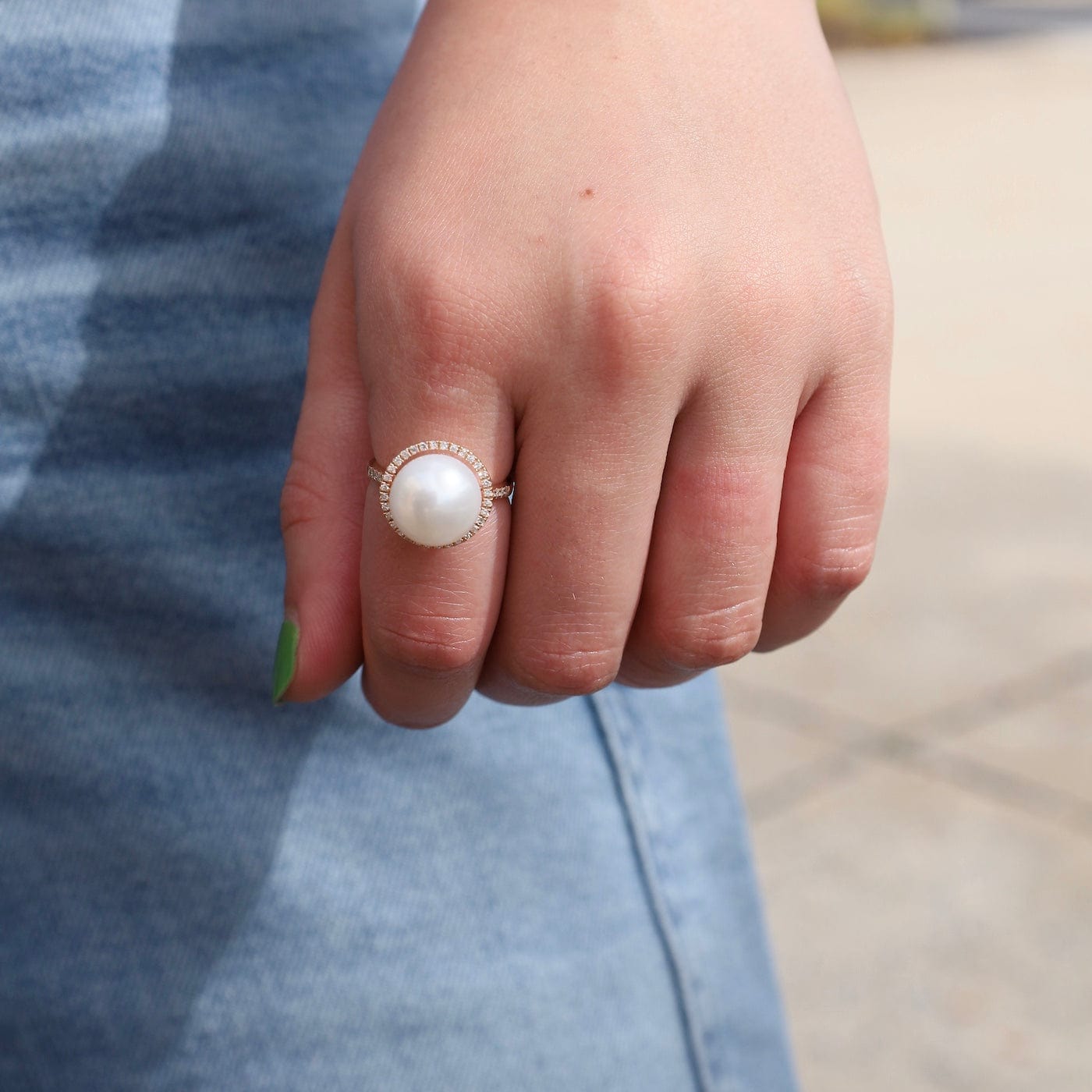 RNG-14K Large Pearl with Diamond Halo Ring