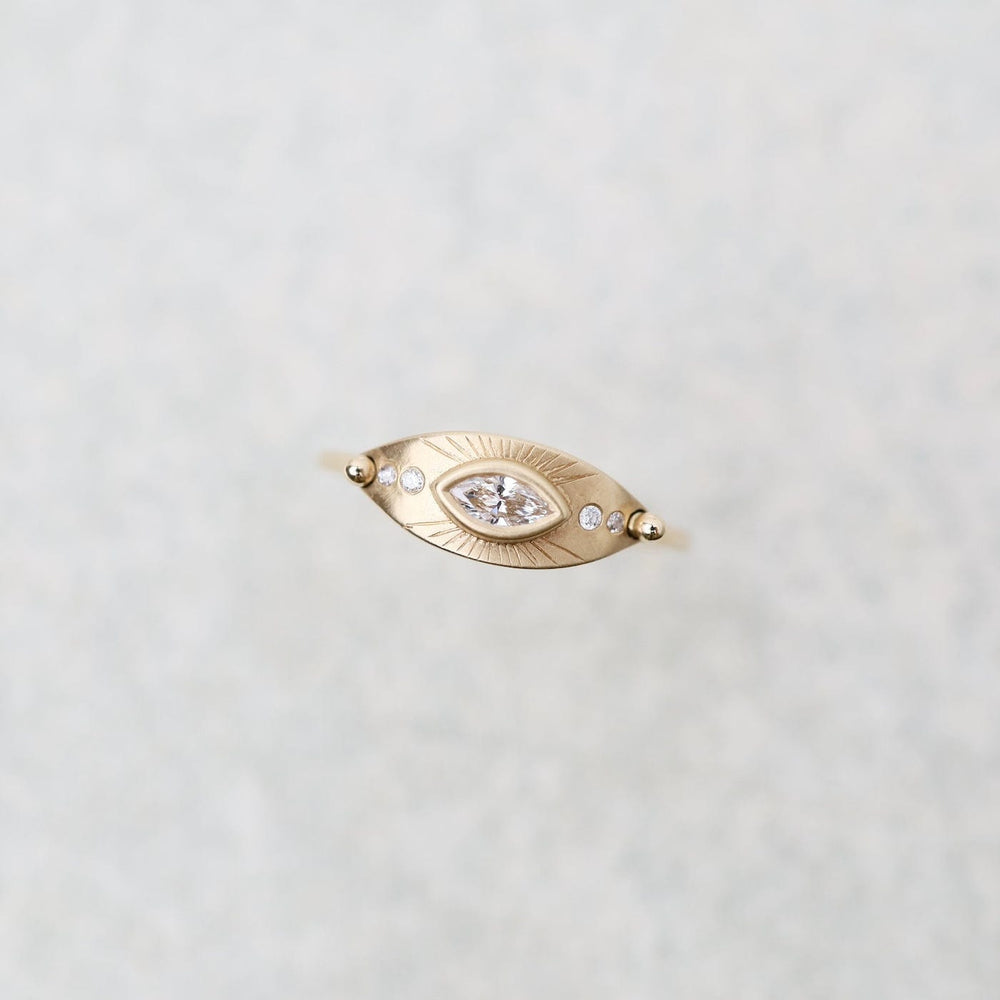 
                      
                        RNG-14K Large Sun Eye Diamond Ring
                      
                    