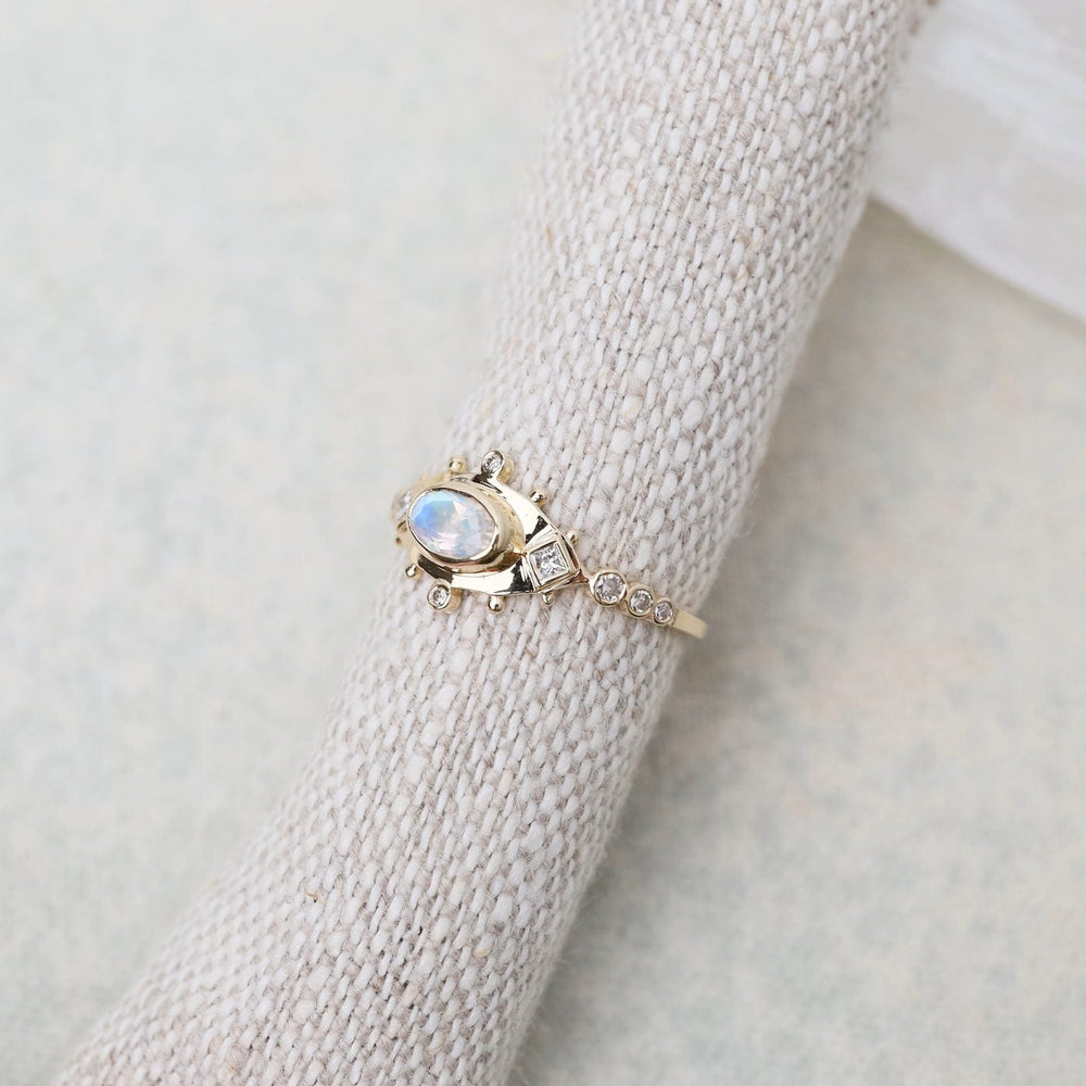 
                      
                        RNG-14K Moonstone & Diamonds Eye Ring
                      
                    