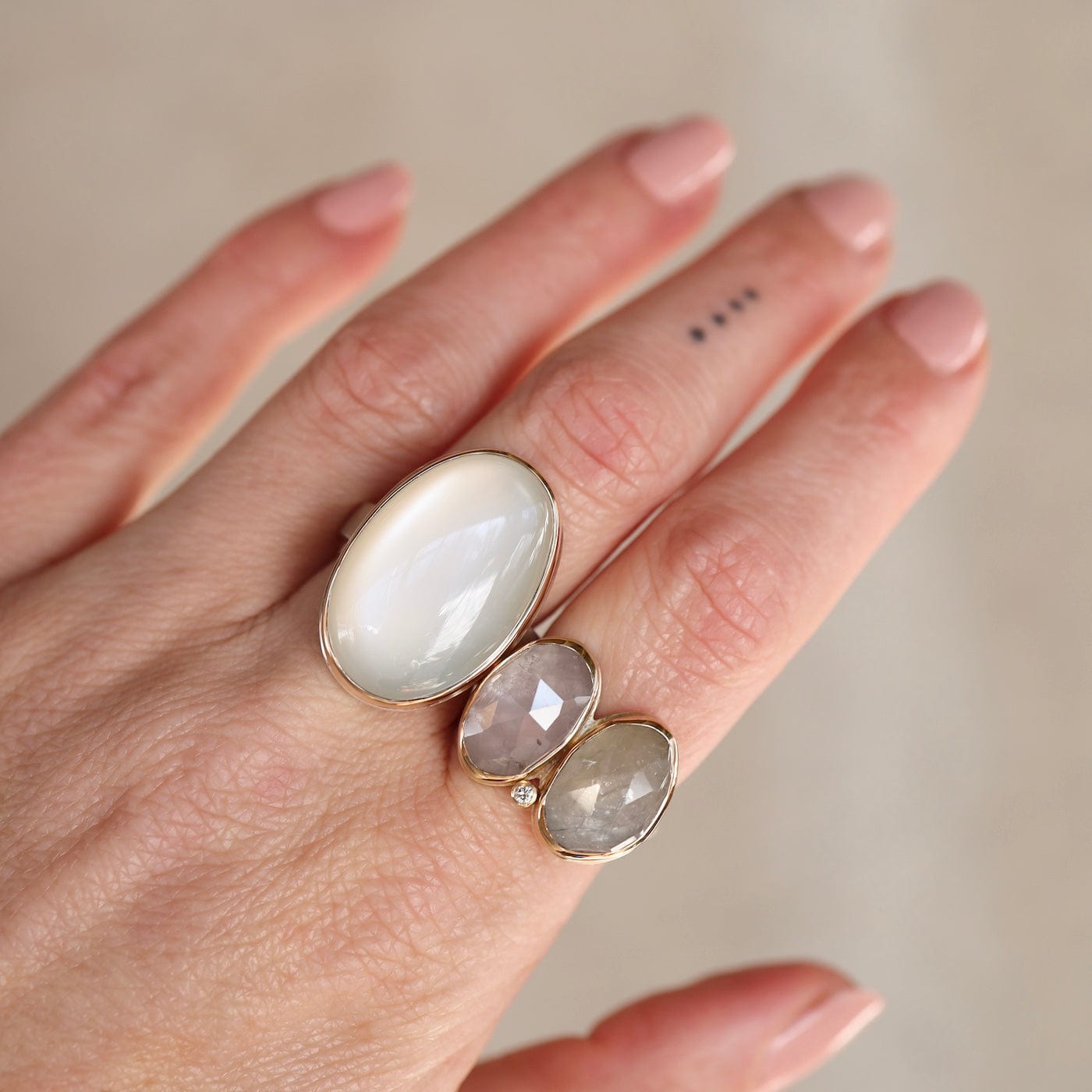 Jamie Joseph Vertical Oval Smooth White Moonstone Ring – Dandelion