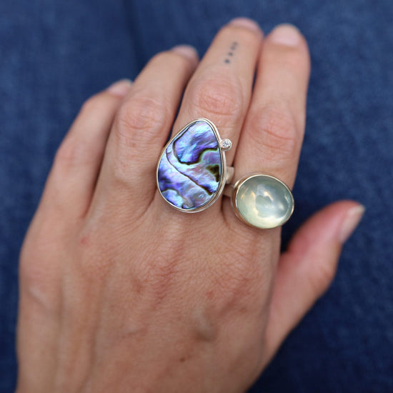 Load image into Gallery viewer, RNG-14K Sterling &amp;amp; 14K Gold Ring with Vertical Teardrop Abalone &amp;amp; Diamond
