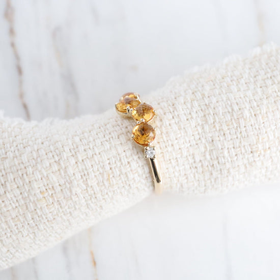 RNG-14K Yellow Gold 4mm Round Citrine Ring