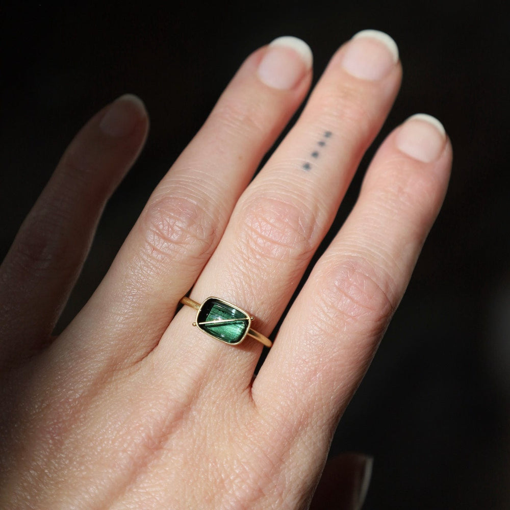 
                  
                    RNG-18K Captured Green Tourmaline Ring
                  
                