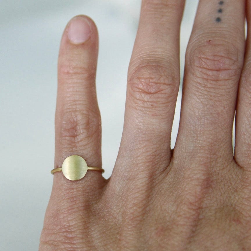 RNG-18K Gold Moon Ring