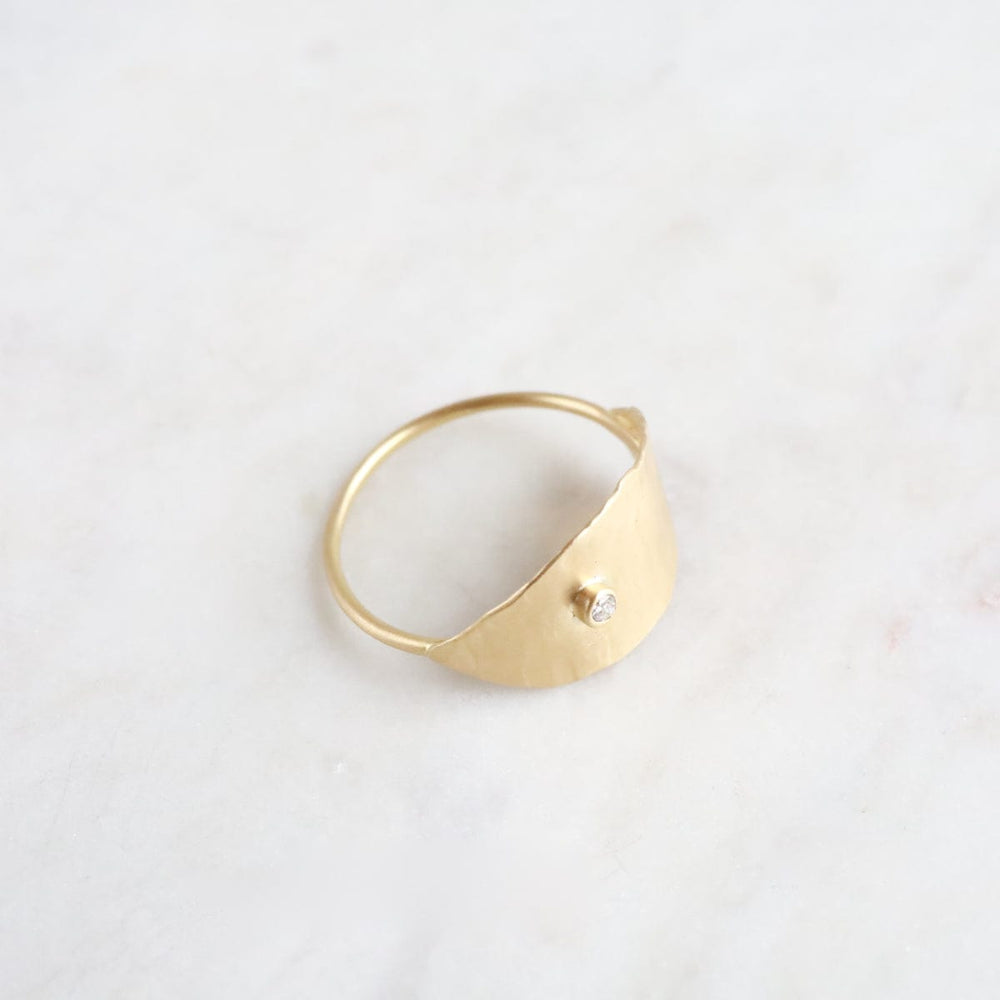 
                  
                    RNG-18K Ridged Petal Ring
                  
                