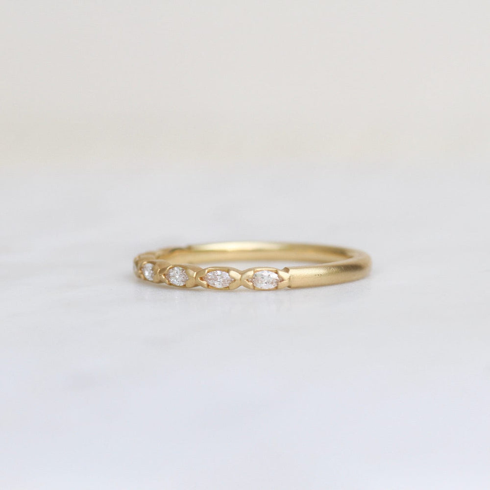 
                      
                        RNG-18K Seven Marquise Diamond Band
                      
                    