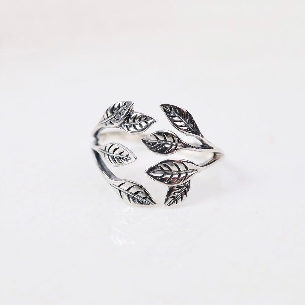 RNG Adjustable Leaf Cluster Ring