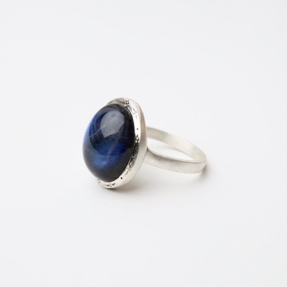 
                      
                        RNG Bezel Set Labradorite Ring
                      
                    