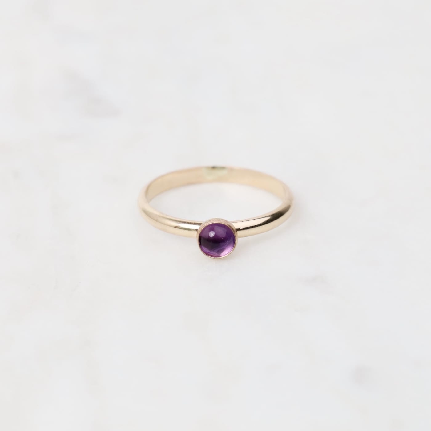 RNG-GF Gold Filled 2mm Half Round Cabochon Amethyst Ring