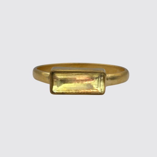 RNG-GPL Faceted Citrine Baguette Stacking Ring