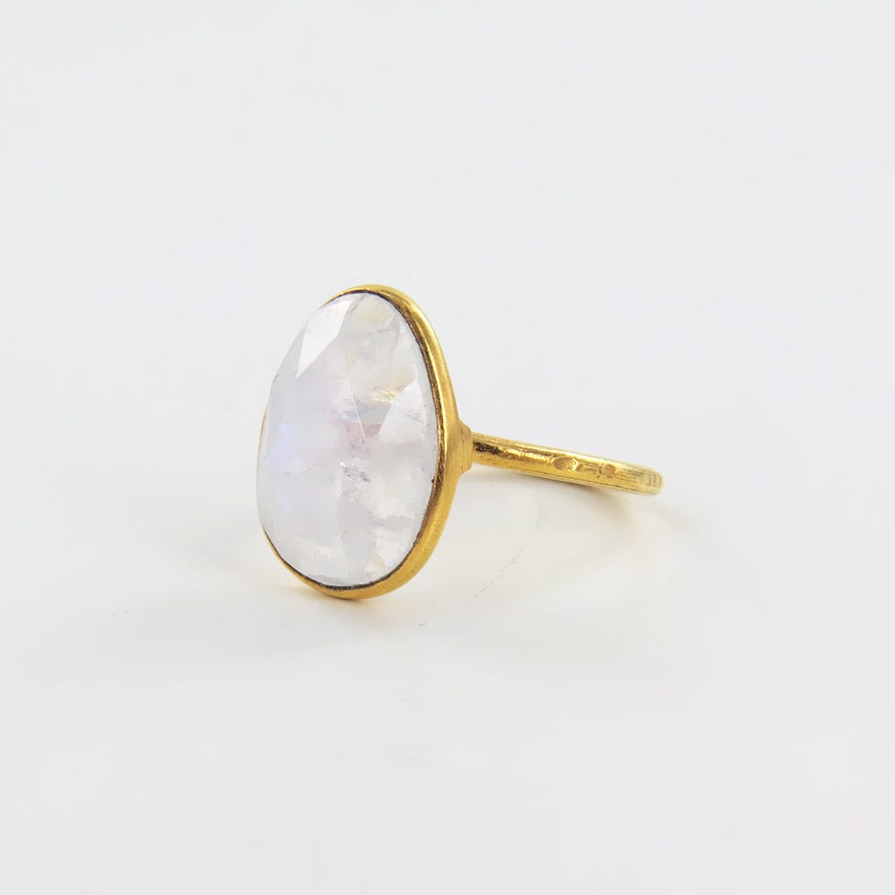 RNG-GPL GOLDPLATED CUT MOONSTONE RING