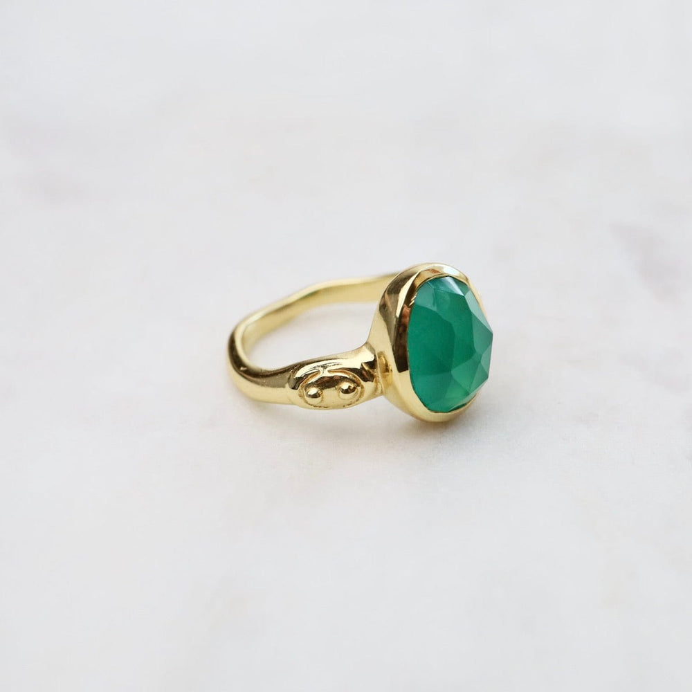 
                      
                        RNG-GPL Green Onyx Boho Oval Ring
                      
                    