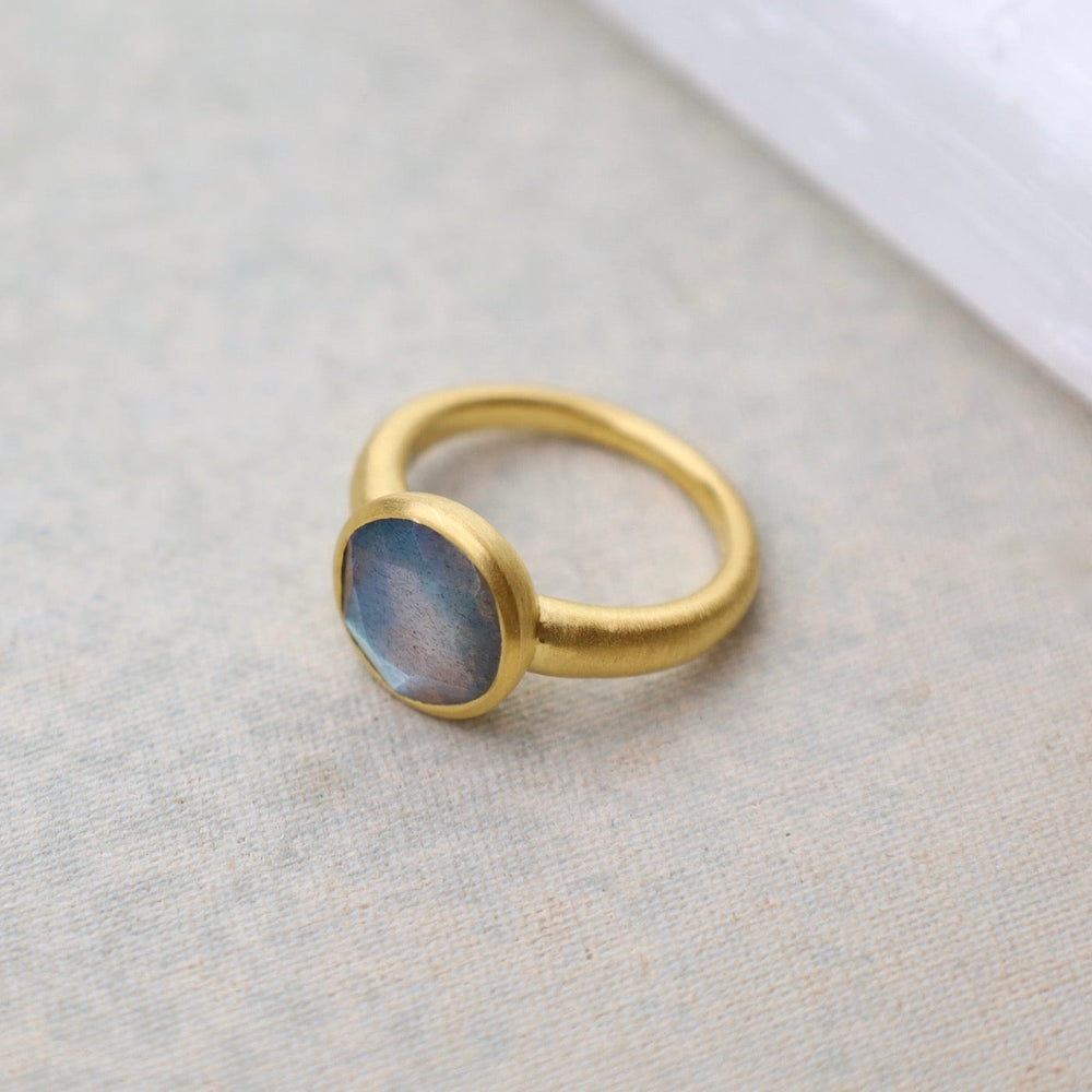 
                  
                    RNG-GPL Joy Labradorite Ring
                  
                