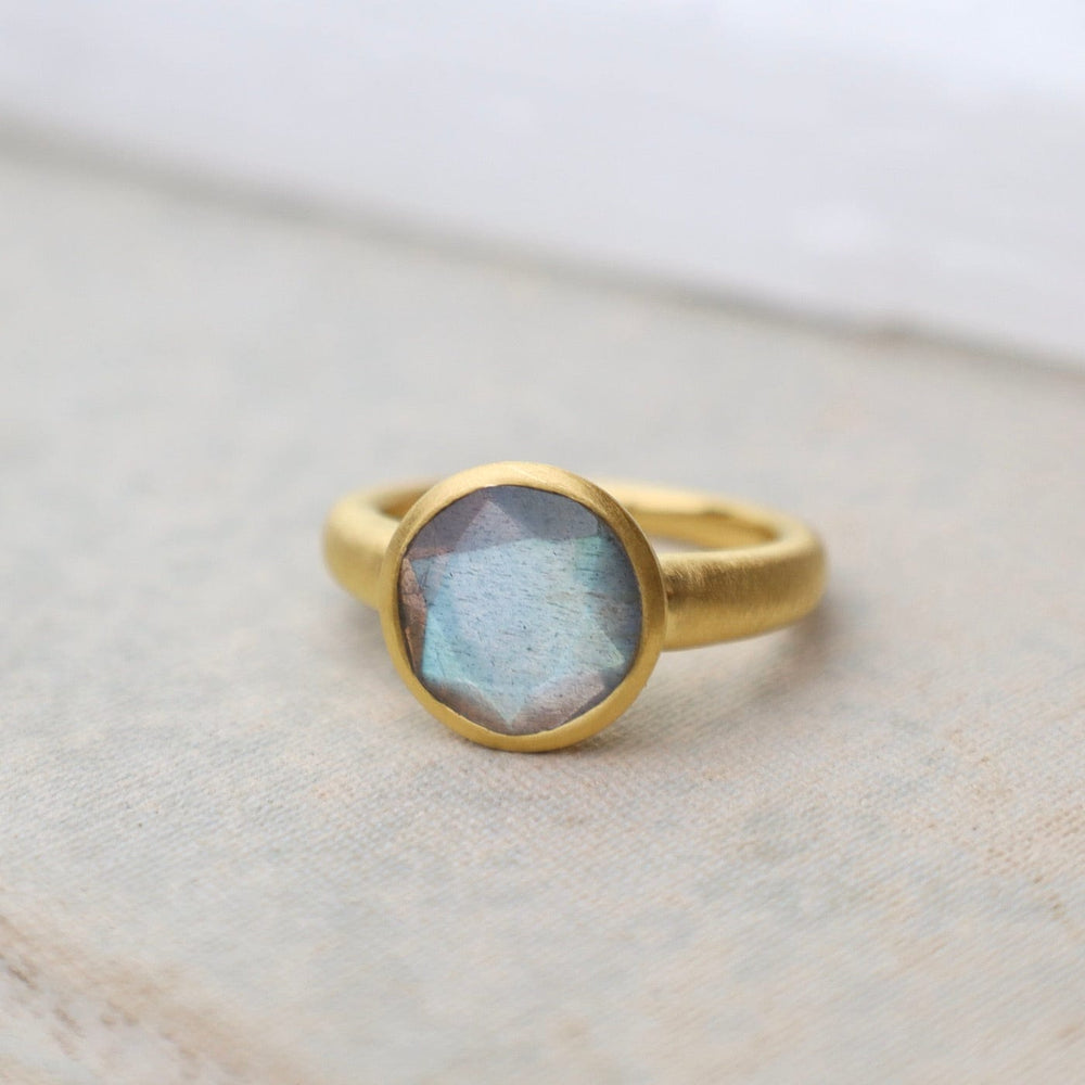 
                  
                    RNG-GPL Joy Labradorite Ring
                  
                