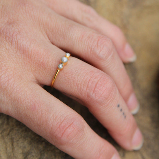RNG-GPL Tiny Graduated Three White Pearl in Gold Plated Brass Ring