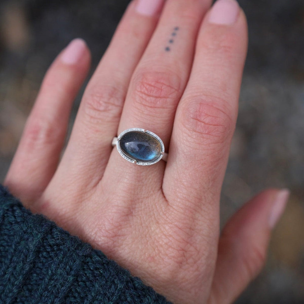 
                  
                    RNG Labradorite Horizontal Prong Ring
                  
                