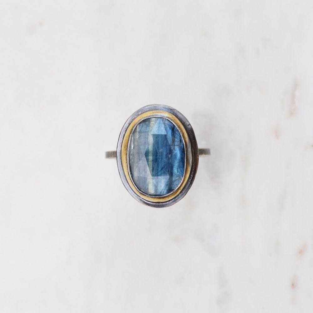 RNG Medium Oval Crescent Rim Ring - Bi-colored Blue Kyanite