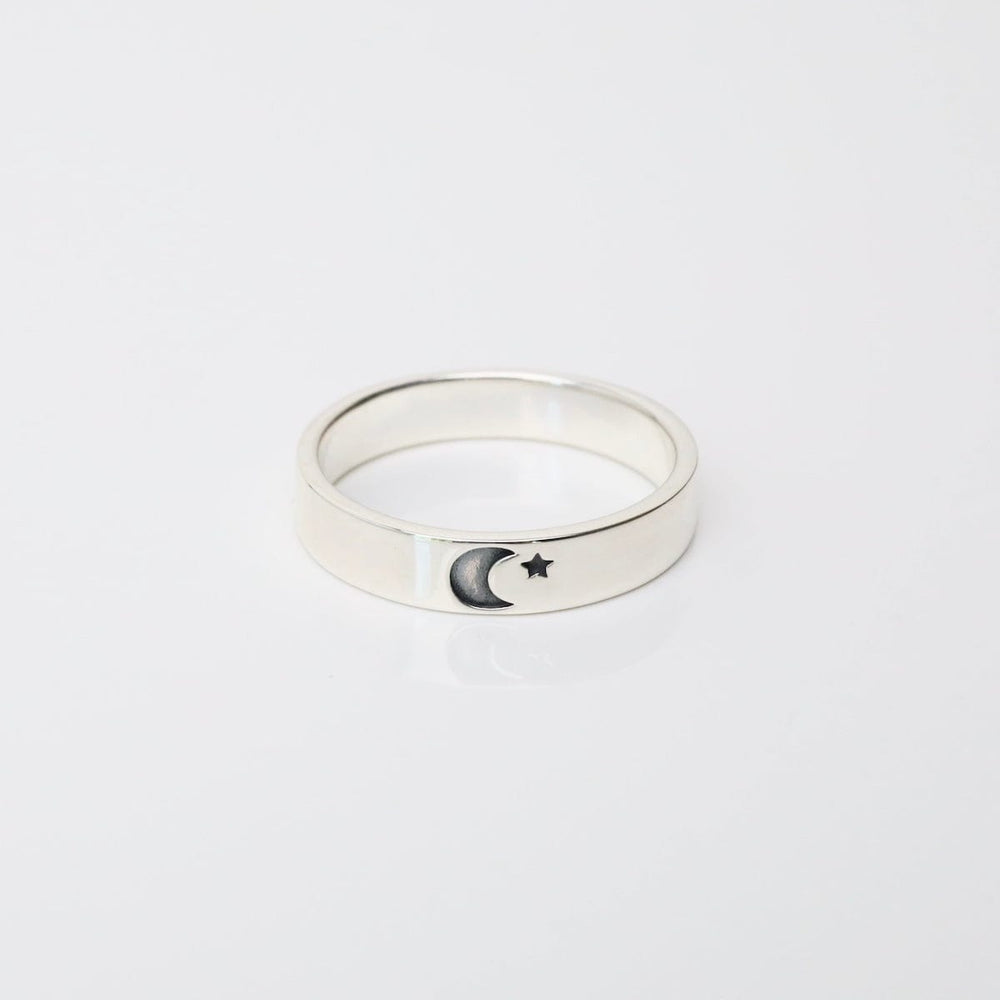 RNG Moon & Star Band Ring