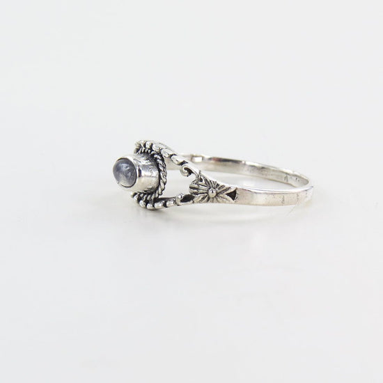 Load image into Gallery viewer, RNG NEPALESE SILVER MOONSTONE RING
