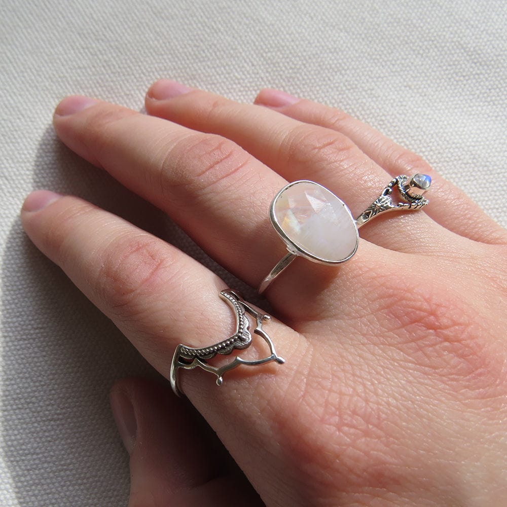 Load image into Gallery viewer, RNG NEPALESE SILVER MOONSTONE RING
