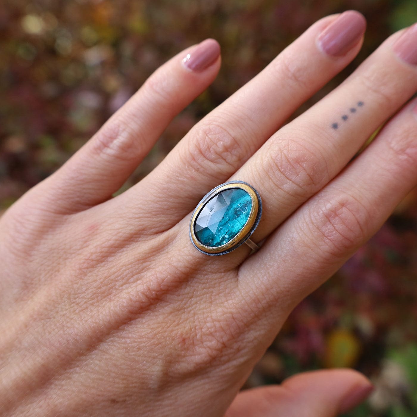 RNG Oval Crescent Rim Ring with Parabela Kyanite