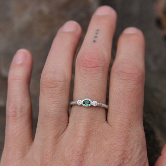 RNG Oval & Round Charm Ring in Emerald