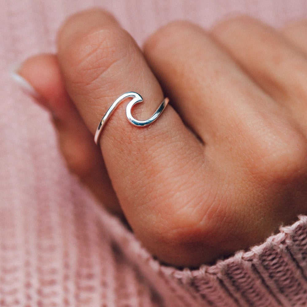 RNG Pura Vida Wave Ring ~ Silver