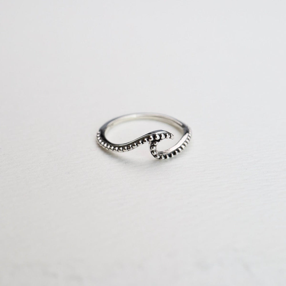 RNG Silver Dotted Wave Ring