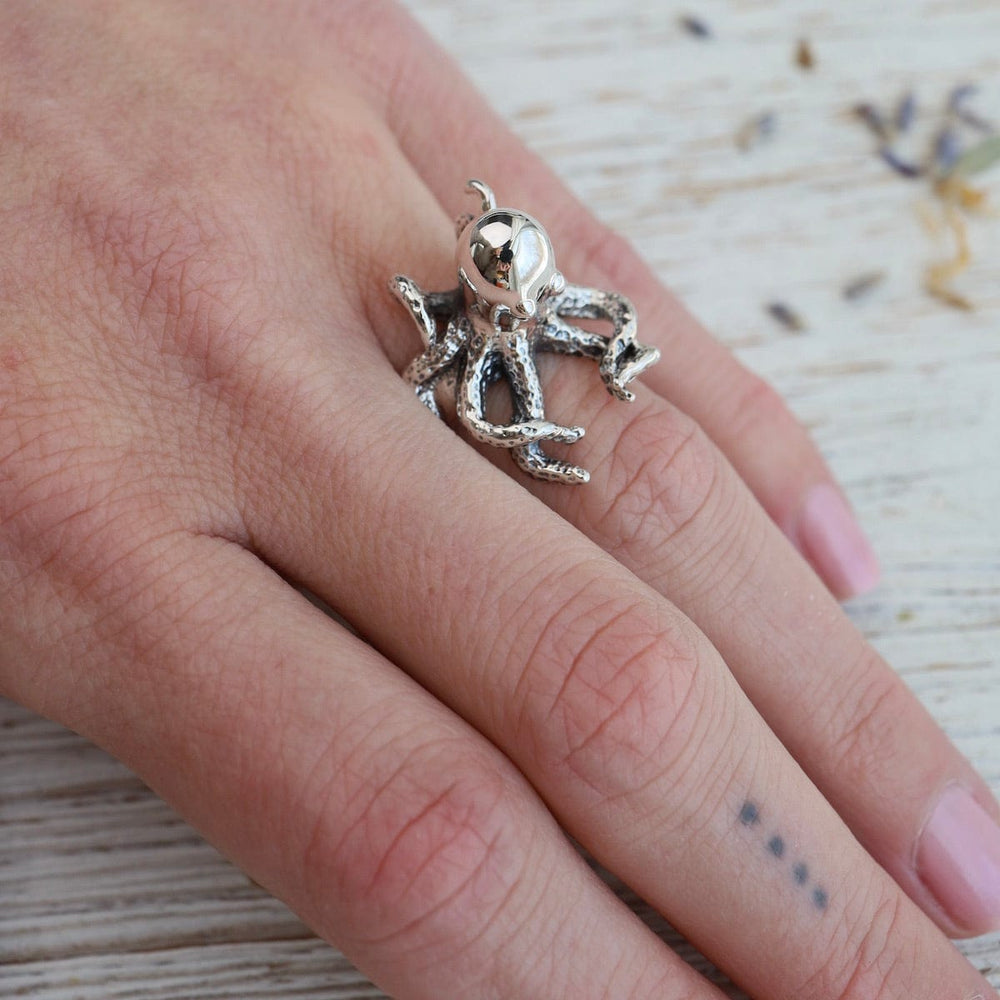 
                  
                    RNG Silver Octopus Ring
                  
                