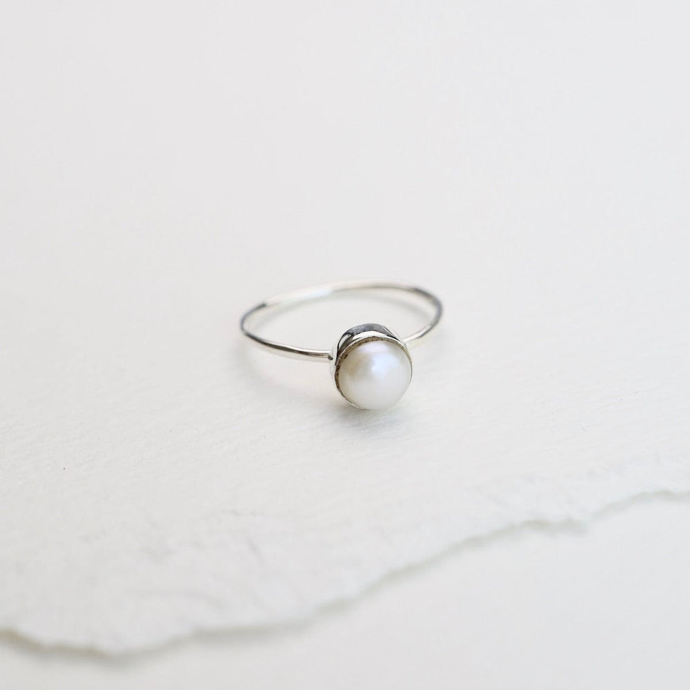 
                      
                        RNG Simple Pearl Silver Ring
                      
                    