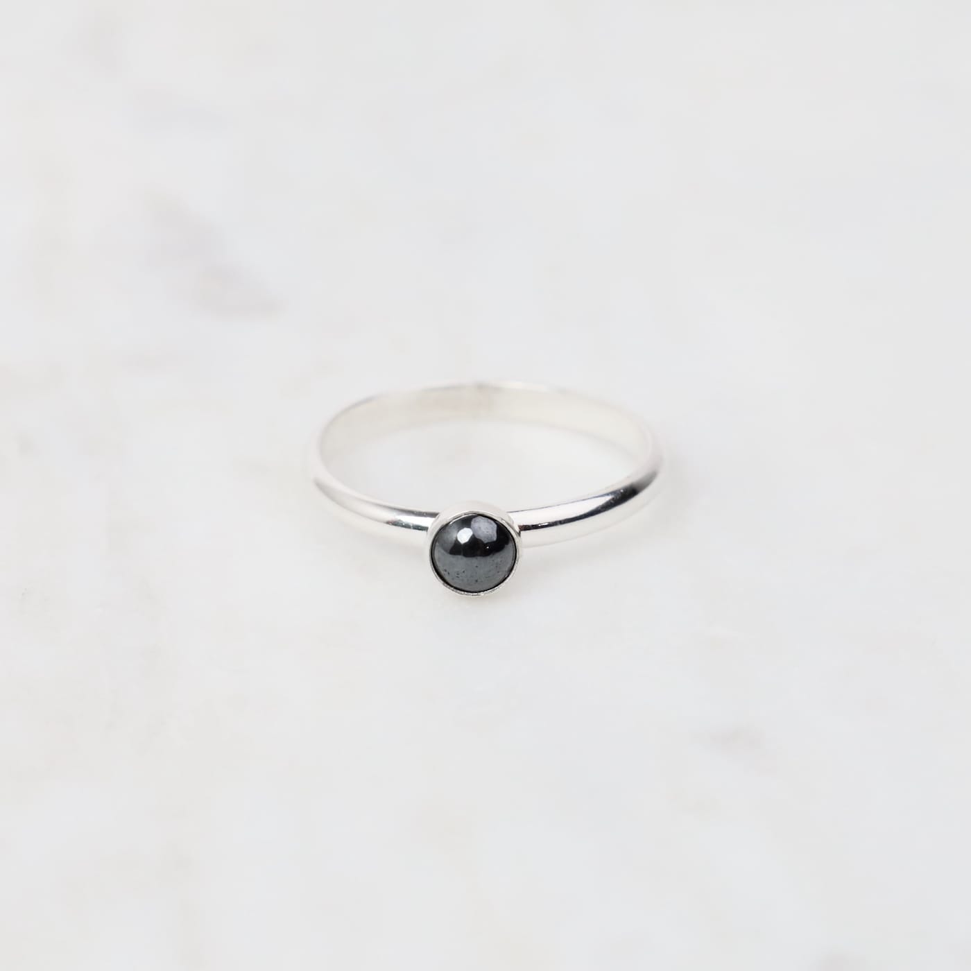 RNG Sterling Silver 2mm Half Round Cabochon Hematite R