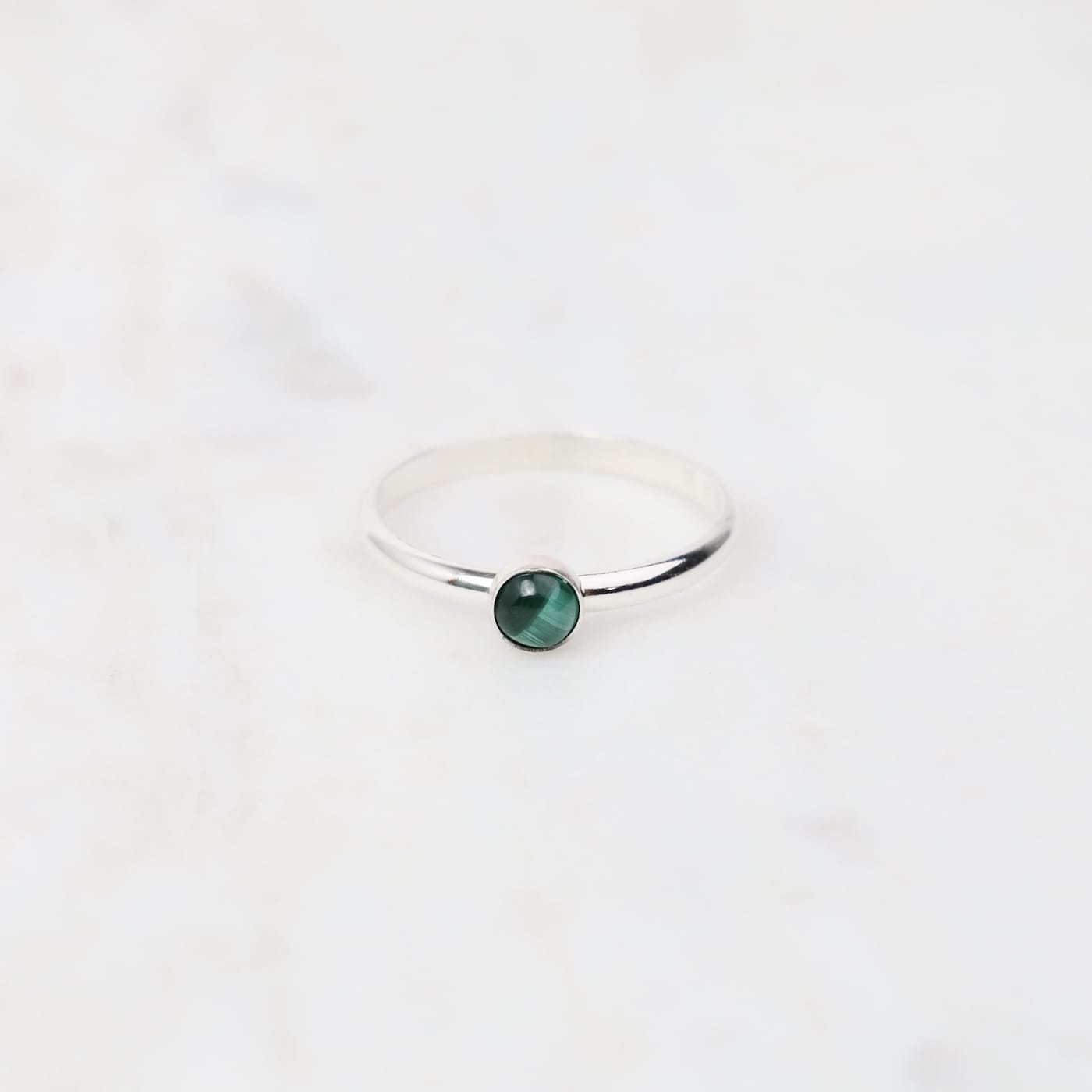RNG Sterling Silver 2mm Half Round Cabochon Malachite