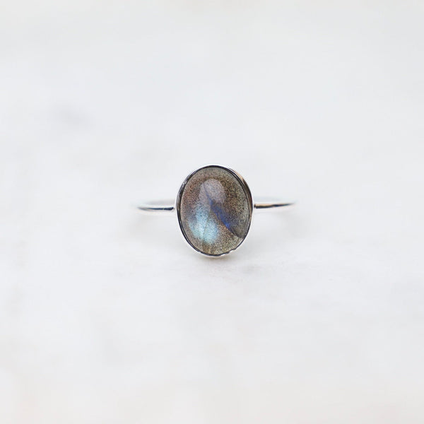 Sterling Silver Bezel Set Labradorite Cabochon Ring – Dandelion