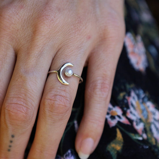 Sterling Silver Crescent Moon Ring with Pearl