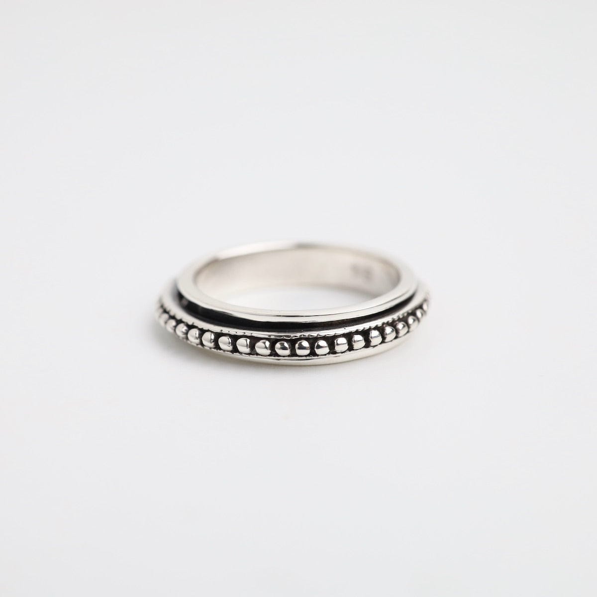 RNG Sterling Silver Delicate Beaded Spinner Ring