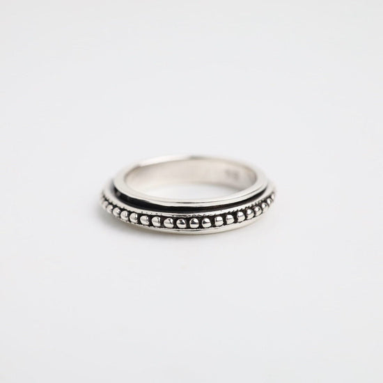 Load image into Gallery viewer, RNG Sterling Silver Delicate Beaded Spinner Ring
