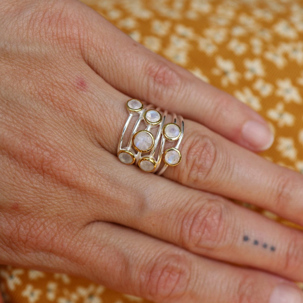 RNG Sterling Silver Rainbow Moonstone Bubble Ring