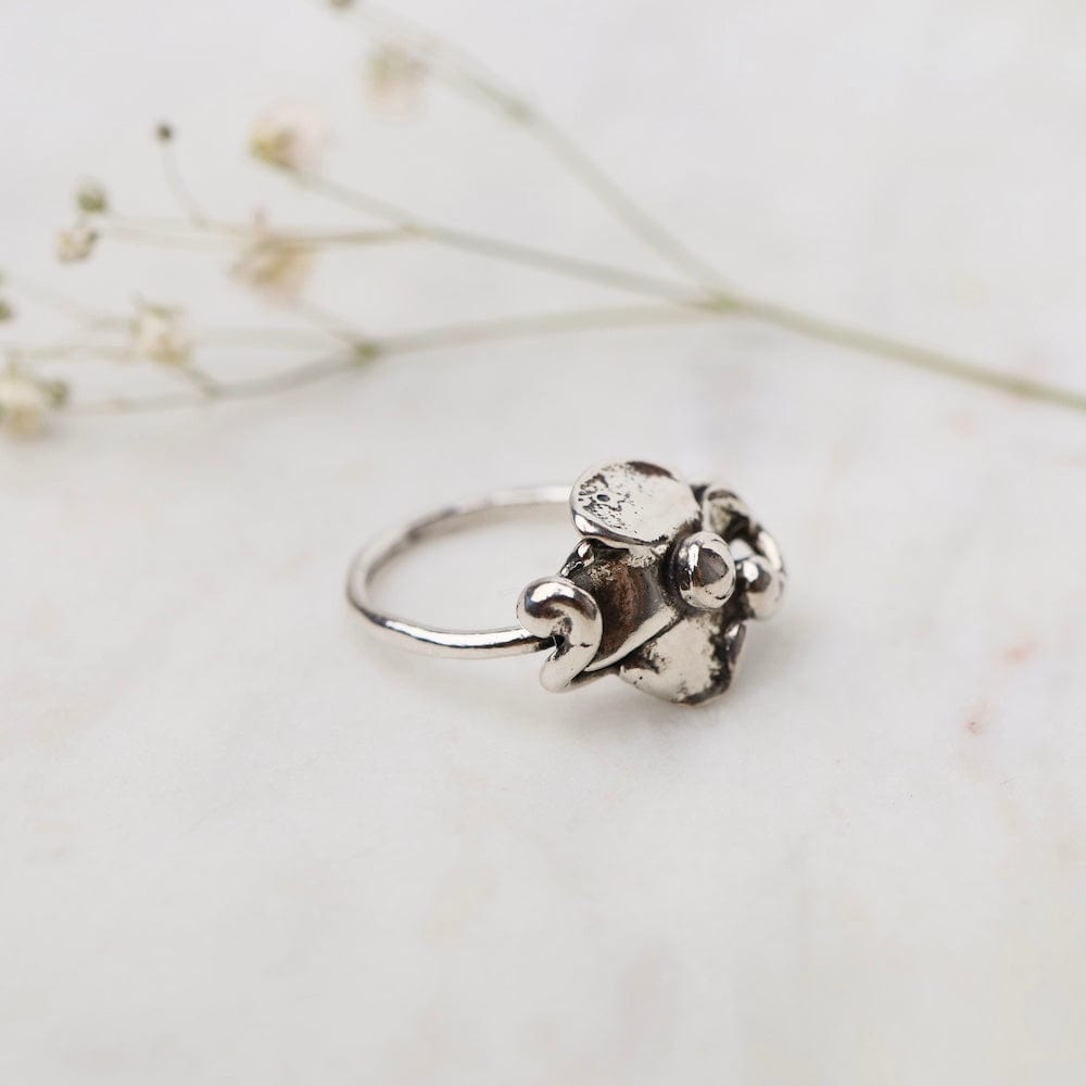 
                      
                        RNG Thin Band Abstract Sterling Silver Flower Ring
                      
                    